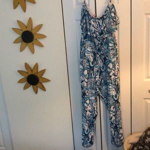 Lilly Pulitzer jumpsuit size xl